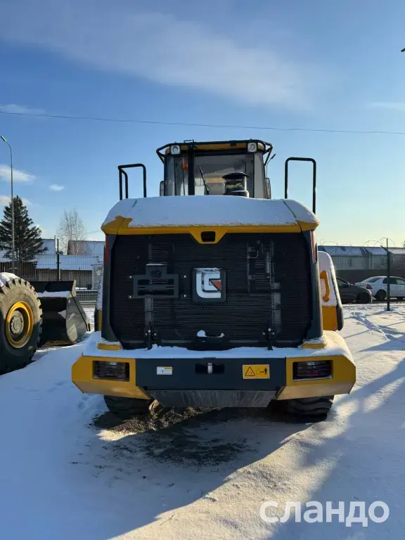 Фронтальный погрузчик LiuGong CLG842H с бревнозахватом,2023